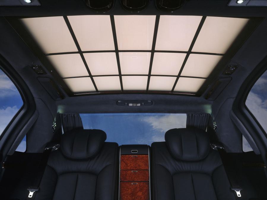 Интерьер Maybach 62 (V240) 2002 года  (фото 80 из 248)